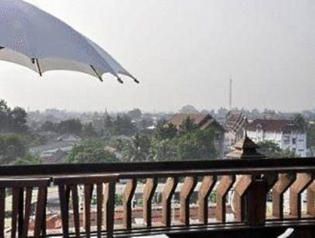 ויינטיאן Sengtawan Riverside Hotel מראה חיצוני תמונה